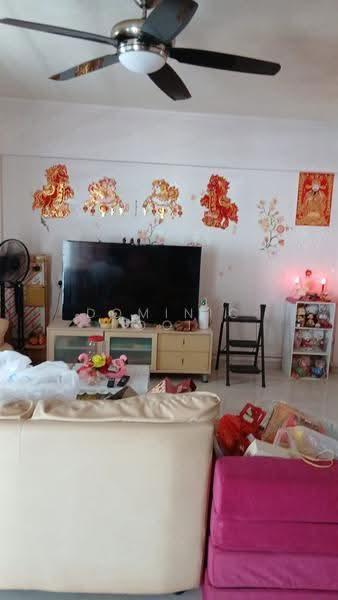 241 Bukit Batok East Avenue 5, 241 Bukit Batok East Avenue 5, Dairy Farm / Bukit Panjang / Choa Chu Kang, Room Rental, 150 sqft, HDB Flat For Rent, by Dominic Ooi, 500276685 - Living Room - PropertyGuru.com.sg