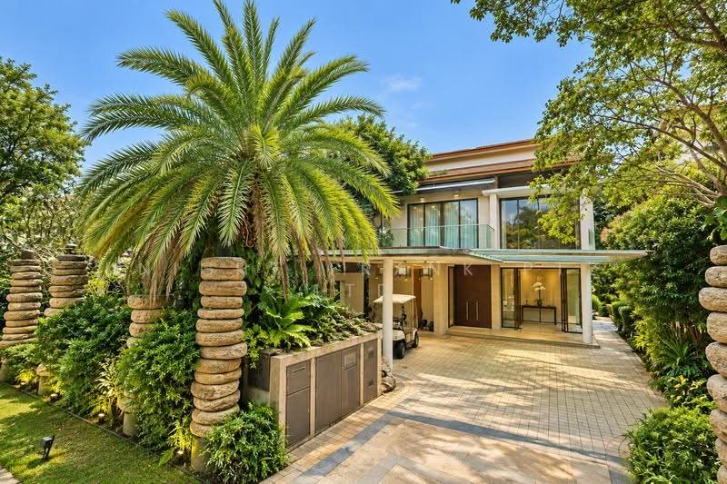 Paradise Island, Paradise Island, Harbourfront / Telok Blangah, 6 Bedrooms, 8,850 sqft, Bungalow House For Sale, by Vera Wang, 500276690 - Exterior - PropertyGuru.com.sg