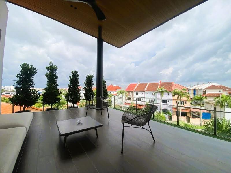 Where to Find?! Majestic 5years old, 8300sqft FREEHOLD Bungalow @ $1XXXpsf Only, NO West Sun | 6 Rooms ensuite | Pool & Lift | 4 Cars, Changi Airport / Changi Village, 7 Bedrooms, 10,000 sqft, Bungalow House For Sale, by Melvin Ng, 500276711 - Balcony - PropertyGuru.com.sg