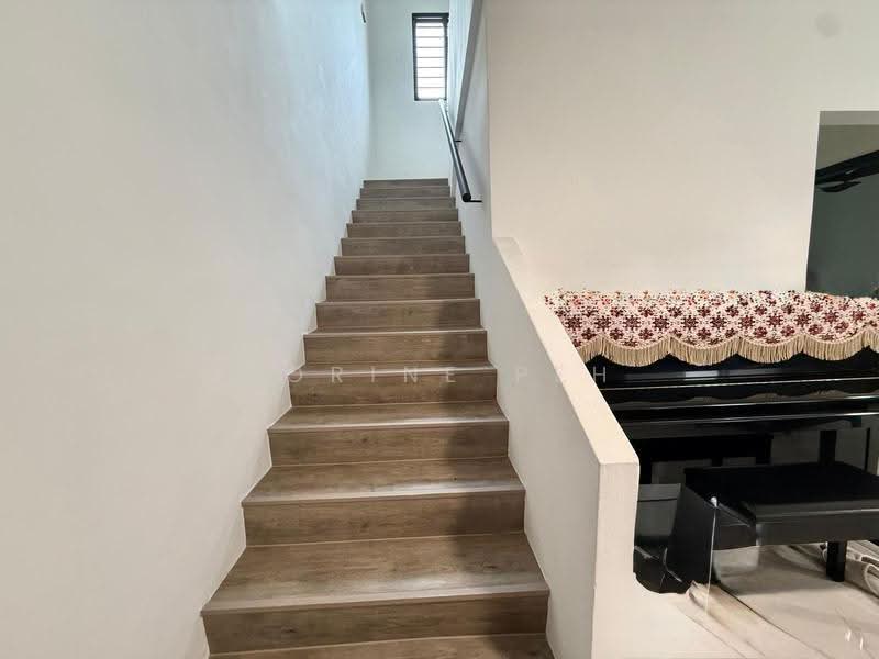 Inter-terrace at Nanyang Park district 19, jalan Limbok, Hougang / Punggol / Sengkang, 3 Bedrooms, 1,500 sqft, Terraced House For Sale, by Corine Peh, 500276750 - Interior - PropertyGuru.com.sg