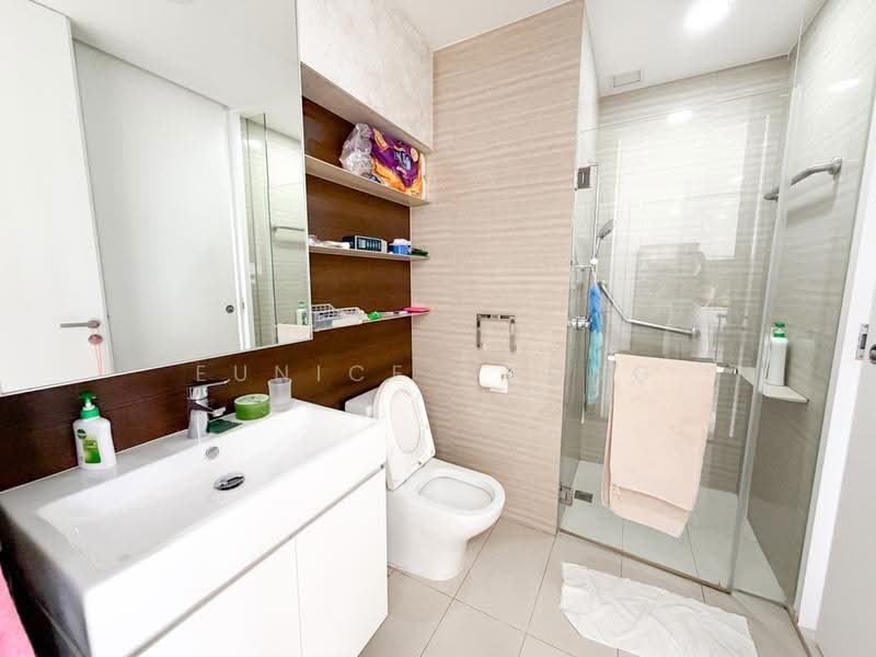 Sky Vue, Bishan Street 14, Ang Mo Kio / Bishan / Thomson, 1 Bedroom, 484 sqft, Condominium For Sale, by Eunice Chong, 500276751 - Bathroom - PropertyGuru.com.sg