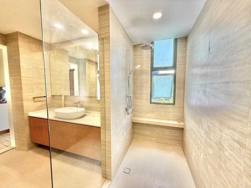 Le Shantier, 4 Shan Road, Balestier / Toa Payoh, 3 Bedrooms, 1,690 sqft, Condominium For Rent, by Judy Thian, 500276770 - Master Bathroom - PropertyGuru.com.sg