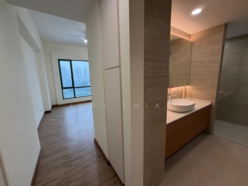 Le Shantier, 4 Shan Road, Balestier / Toa Payoh, 3 Bedrooms, 1,690 sqft, Condominium For Rent, by Judy Thian, 500276770 - Master room entrance - PropertyGuru.com.sg