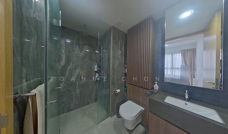 Midwood, 8 Hillview Rise, Dairy Farm / Bukit Panjang / Choa Chu Kang, 2 Bedrooms, 700 sqft, Condominium For Sale, by Joanne Chong, 500276777 - Master Bathroom - PropertyGuru.com.sg