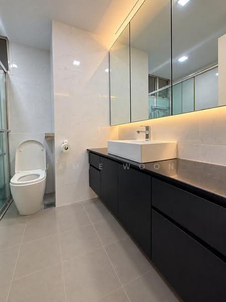 Seletar Springs Condominium, 100 Gerald Drive, Seletar / Yio Chu Kang, 2 Bedrooms, 1,270 sqft, Condominium For Sale, by Jamie Woon, 500276791 - Bathroom - PropertyGuru.com.sg