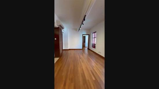 Rare Chinatown Heritage Home -5 mins to MRT, Chinatown / Tanjong Pagar, 2 Bedrooms, 995 sqft, Apartment For Rent, by Evone Yap, 500276794 - PropertyGuru.com.sg