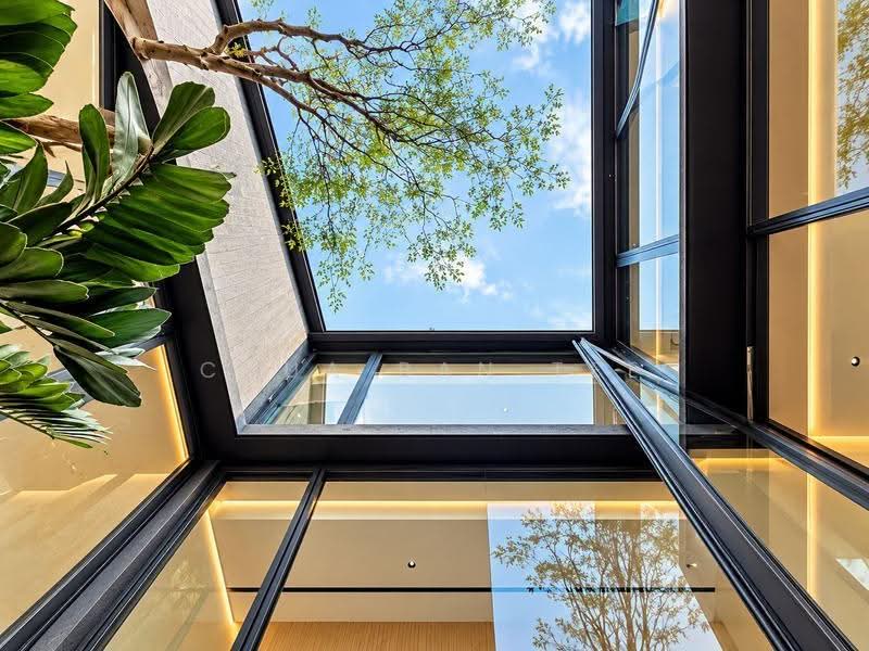 LANDED7772@BRAND NEW 3 Story DETACHED, Upper Changi, Sea Breeze, Harvey,, Bedok / Upper East Coast, 6 Bedrooms, 10,300 sqft, Detached House For Sale, by Chua Ban Tee, 500276797 - Exterior - PropertyGuru.com.sg