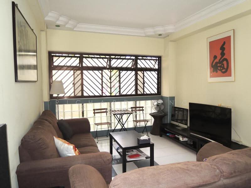 681 Choa Chu Kang Crescent, 681 Choa Chu Kang Crescent, Dairy Farm / Bukit Panjang / Choa Chu Kang, 3 Bedrooms, 1,108 sqft, HDB Flat For Sale, by Richard Song (宋振明), 500276798 - Living Room - PropertyGuru.com.sg