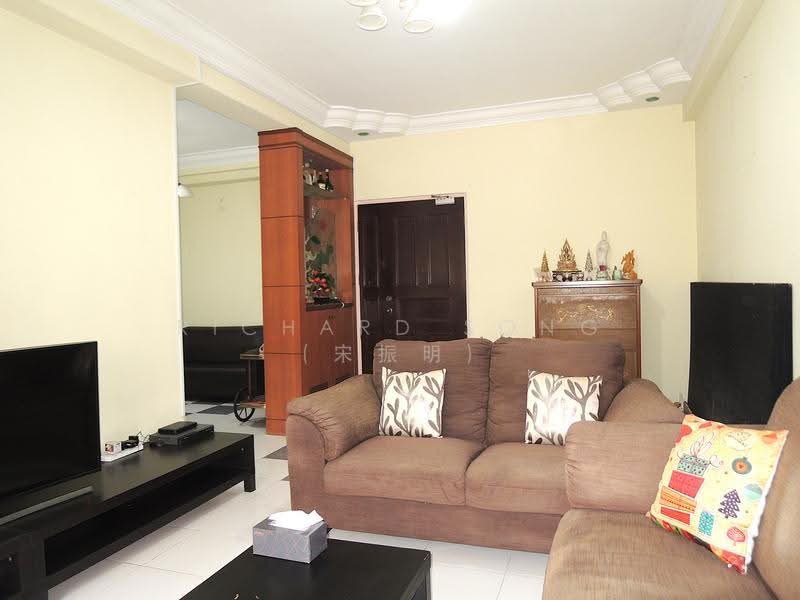 681 Choa Chu Kang Crescent, 681 Choa Chu Kang Crescent, Dairy Farm / Bukit Panjang / Choa Chu Kang, 3 Bedrooms, 1,108 sqft, HDB Flat For Sale, by Richard Song (宋振明), 500276798 - Living Room - PropertyGuru.com.sg