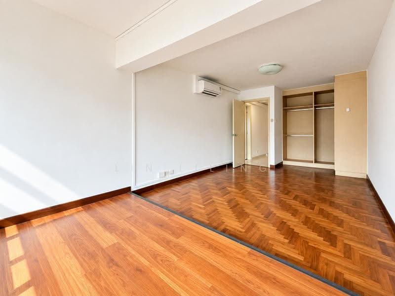 Centrepoint, 176A Orchard Road, Orchard / River Valley, 2 Bedrooms, 1,119 sqft, Apartment For Rent, by Lin Liling, 500276799 - Bedroom - PropertyGuru.com.sg