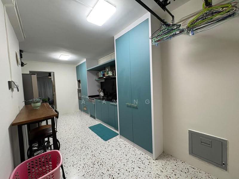 438 Tampines Street 43, 438 Tampines Street 43, Pasir Ris / Tampines, 2 Bedrooms, 797 sqft, HDB Flat For Rent, by Alan Ng, 500276815 - Kitchen - PropertyGuru.com.sg