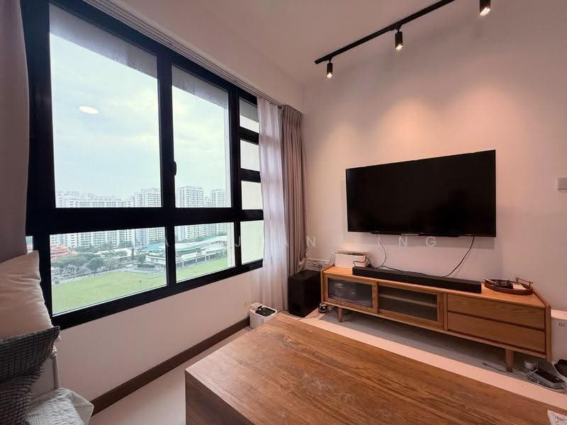 402A Fernvale Lane, 402A Fernvale Lane, Hougang / Punggol / Sengkang, 3 Bedrooms, 1,001 sqft, HDB Flat For Sale, by Seah Jian Ling, 500276820 - Living Room - PropertyGuru.com.sg