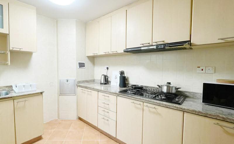 Fortune Jade, 501 Dunman Road, East Coast / Marine Parade, Room Rental, 100 sqft, Apartment For Rent, by Charlotte Lin, 500276843 - Kitchen - PropertyGuru.com.sg