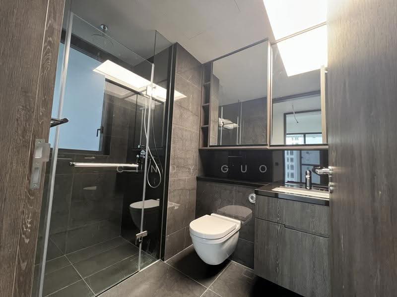 The M, 30 Middle Road, Beach Road / Bugis / Rochor, 2 Bedrooms, 667 sqft, Condominium For Rent, by Cindy Guo, 500276849 - Bathroom - PropertyGuru.com.sg