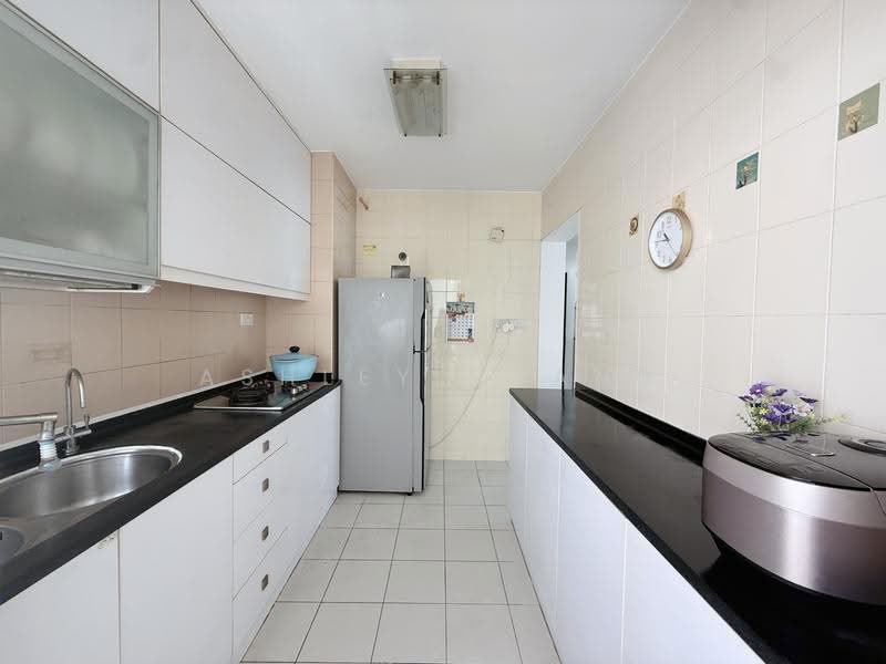 303C Punggol Central, 303C Punggol Central, Hougang / Punggol / Sengkang, 3 Bedrooms, 1,001 sqft, HDB Flat For Sale, by Ashley Huang, 500276855 - Kitchen - PropertyGuru.com.sg