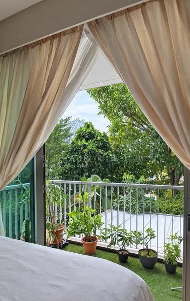 Ripple Bay, 10 Pasir Ris Link, Pasir Ris / Tampines, 4 Bedrooms, 1,238 sqft, Condominium For Sale, by Sharrbinaa M Ismaiil, 500276868 - Master Bedroom Balcony - PropertyGuru.com.sg