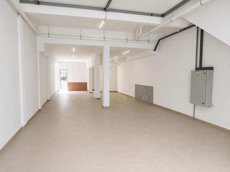 Joo Chiat Road, East Coast / Marine Parade, 1,000 sqft, Shop / Shophouse For Rent, by James Yeow, 500276879 - Interior - CommercialGuru.com.sg