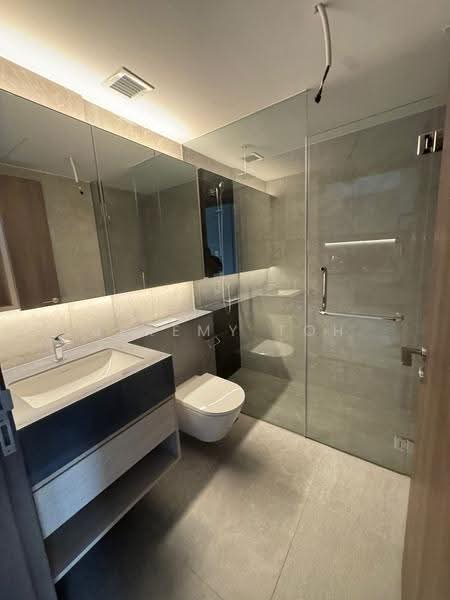 Orchard Sophia, 128 Sophia Road, Orchard / River Valley, 1 Bedroom, 474 sqft, Condominium For Rent, by Jeremy Toh, 500276882 - Bathroom - PropertyGuru.com.sg