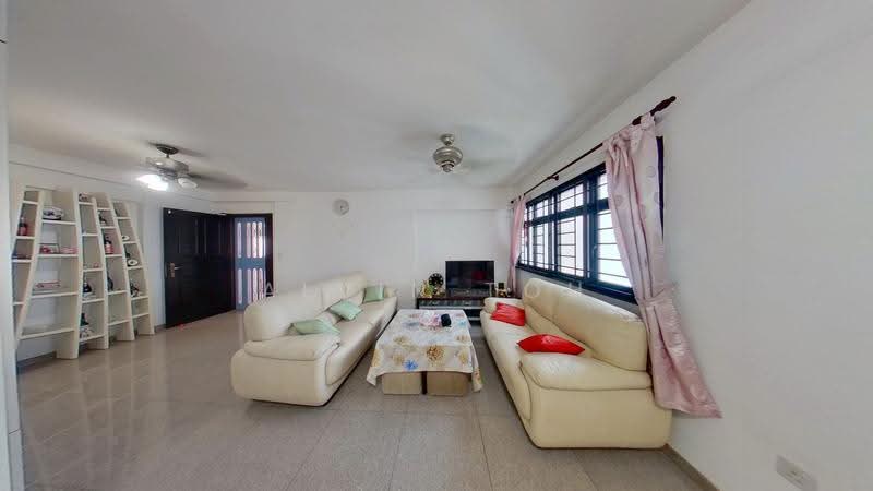 508A Wellington Circle, 508A Wellington Circle, Sembawang / Yishun, 3 Bedrooms, 969 sqft, HDB Flat For Sale, by Alvin Toh, 500276892 - Living Room - PropertyGuru.com.sg