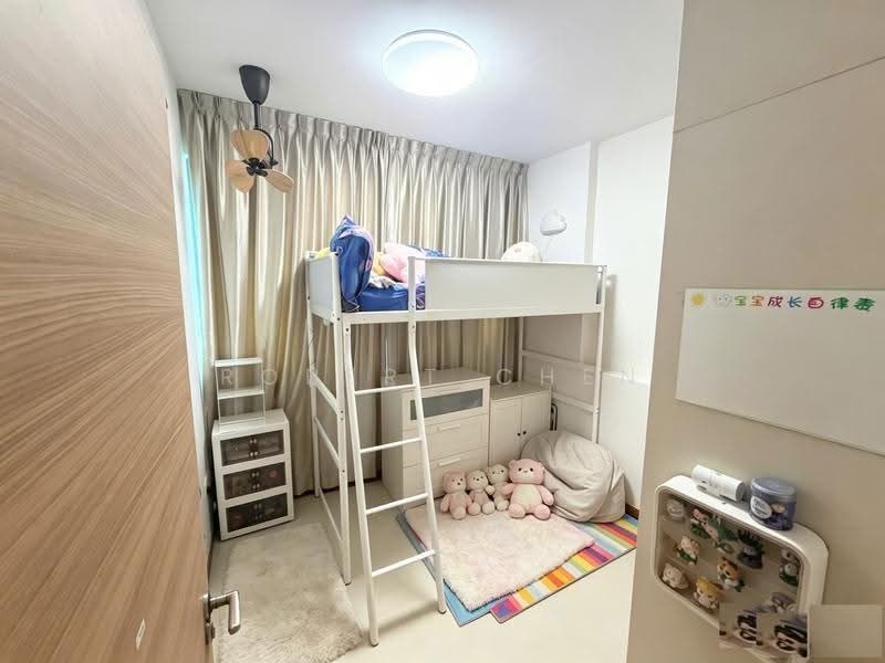 The Canopy, 85 Yishun Avenue 11, Sembawang / Yishun, 4 Bedrooms, 1,292 sqft, Condominium For Sale, by Robert Chen, 500276895 - Bedroom - PropertyGuru.com.sg