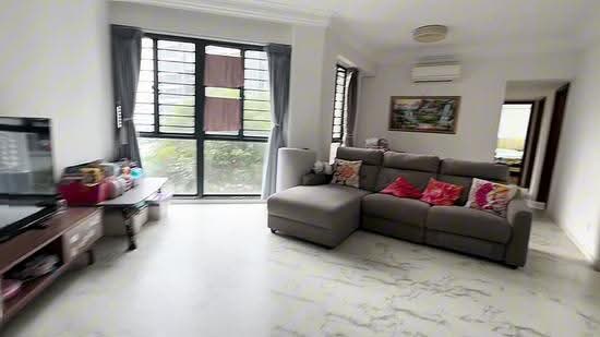 Regentville, 12 Hougang Street 92, Hougang / Punggol / Sengkang, 3 Bedrooms, 1,076 sqft, Condominium For Sale, by Clement Lum, 500276928 - PropertyGuru.com.sg