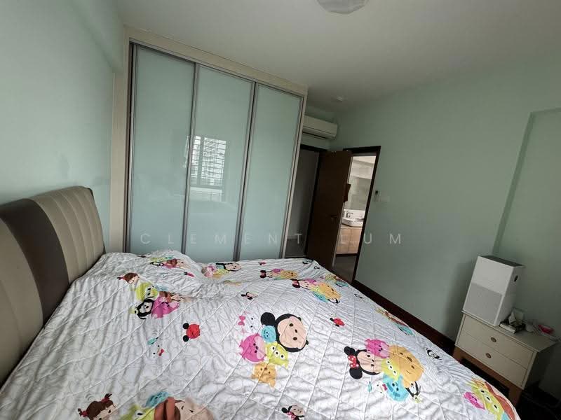 Regentville, 12 Hougang Street 92, Hougang / Punggol / Sengkang, 3 Bedrooms, 1,076 sqft, Condominium For Sale, by Clement Lum, 500276928 - Bedroom - PropertyGuru.com.sg