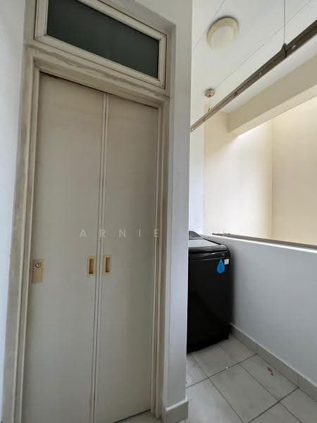Sims Green, 7 Lorong 27A Geylang, Eunos / Geylang / Paya Lebar, 3 Bedrooms, 1,249 sqft, Apartment For Sale, by ARNIE LEE, 500276932 - Balcony - PropertyGuru.com.sg