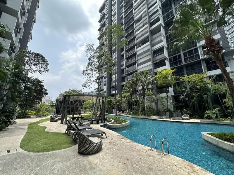 Riverbank at Fernvale, Sengkang West Way/Fernvale, Seletar / Yio Chu Kang, Room Rental, 80 sqft, Condominium For Rent, by Matthew Teo, 500276952 - Pool - PropertyGuru.com.sg