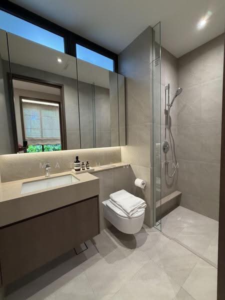 Amberwood at Holland, Tanglin / Holland / Bukit Timah, 3 Bedrooms, 872 sqft, Condominium For Sale, by Matthew Lim, 500276959 - Bathroom - PropertyGuru.com.sg