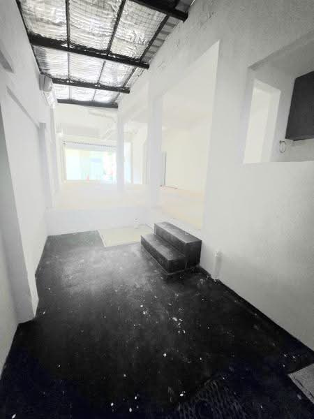 179 Upper Paya Lebar Road Level 1 Space, Upper Paya Lebar Road, Eunos / Geylang / Paya Lebar, 1,000 sqft, Shop / Shophouse For Rent, by Jason Low, 500276961 - CommercialGuru.com.sg