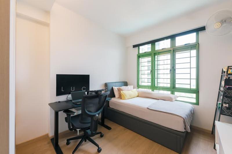 Windermere, 20 Choa Chu Kang Street 64, Dairy Farm / Bukit Panjang / Choa Chu Kang, 3 Bedrooms, 1,281 sqft, Condominium For Sale, by Lucas Wang, 500276965 - Bedroom - PropertyGuru.com.sg