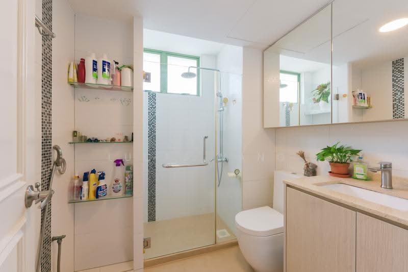 Windermere, 20 Choa Chu Kang Street 64, Dairy Farm / Bukit Panjang / Choa Chu Kang, 3 Bedrooms, 1,281 sqft, Condominium For Sale, by Lucas Wang, 500276965 - Bathroom - PropertyGuru.com.sg