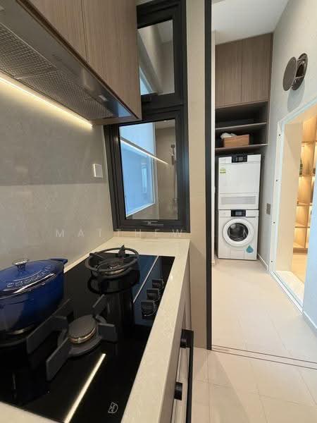 Amberwood at Holland, Tanglin / Holland / Bukit Timah, 4 Bedrooms, 1,087 sqft, Condominium For Sale, by Matthew Lim, 500276969 - Kitchen - PropertyGuru.com.sg