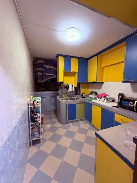 439 Tampines Street 43, 439 Tampines Street 43, Pasir Ris / Tampines, 3 Bedrooms, 882 sqft, HDB Flat For Rent, by Jason Chua, 500276972 - Kitchen - PropertyGuru.com.sg