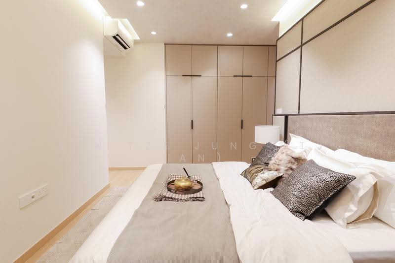 Narra Residences, 50, Dairy Farm / Bukit Panjang / Choa Chu Kang, 5 Bedrooms, 1,658 sqft, Condominium For Sale, by Tan Tze Jung (TJ Tan), 500276995 - Bedroom - PropertyGuru.com.sg