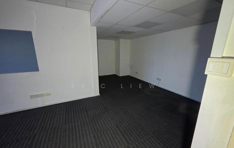 Toh Guan Centre, 21 Toh Guan Road East, Boon Lay / Jurong / Tuas, 1,668 sqft, Factory / Workshop (B2) For Sale, by Eric Liew, 500276996 - Interior - CommercialGuru.com.sg