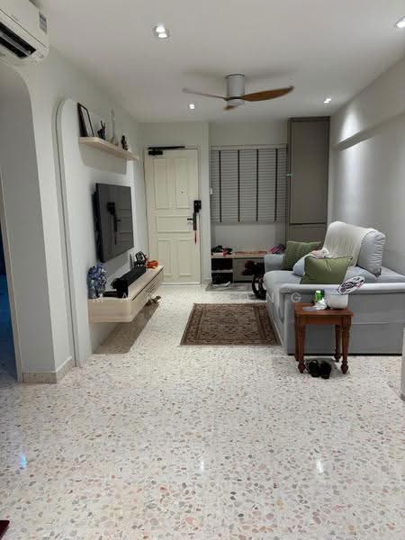 709 Bedok Reservoir Road, 709 Bedok Reservoir Road, Bedok / Upper East Coast, Room Rental, 100 sqft, HDB Flat For Rent, by Mary Kong, 500276998 - Living Room - PropertyGuru.com.sg