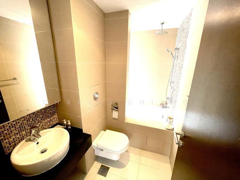 The Verte, 118 Lorong H Telok Kurau, East Coast / Marine Parade, 3 Bedrooms, 1,100 sqft, Condominium For Sale, by Charles Chiang, 500277009 - Bathroom - PropertyGuru.com.sg