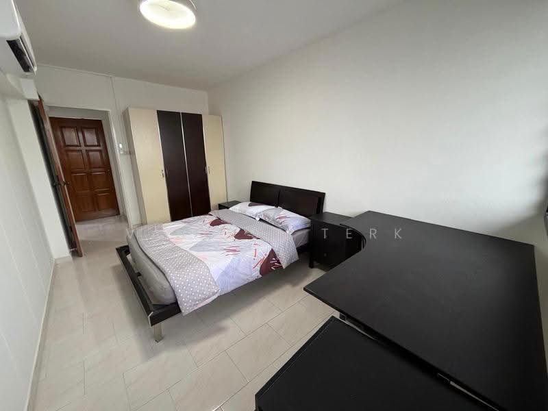 238 Bukit Panjang Ring Road, 238 Bukit Panjang Ring Road, Dairy Farm / Bukit Panjang / Choa Chu Kang, 3 Bedrooms, 1,119 sqft, HDB Flat For Rent, by Vanessa Terk, 500277020 - Bedroom - PropertyGuru.com.sg