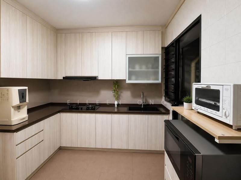 853 Hougang Central, 853 Hougang Central, Hougang / Punggol / Sengkang, 3 Bedrooms, 1,453 sqft, HDB Flat For Sale, by Eileen Ong, 500277025 - Kitchen - PropertyGuru.com.sg