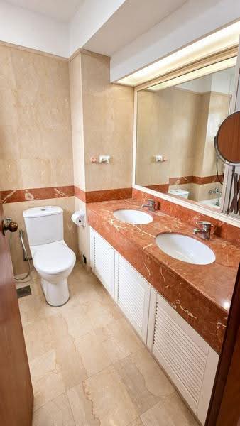 Changi Court, 708 Upper Changi Road East, Bedok / Upper East Coast, 3 Bedrooms, 1,163 sqft, Condominium For Rent, by Eve Wong, 500277039 - Bathroom - PropertyGuru.com.sg