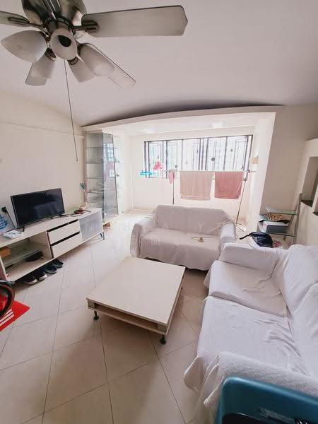 556 Woodlands Drive 53, 556 Woodlands Drive 53, Admiralty / Woodlands, 3 Bedrooms, 1,238 sqft, HDB Flat For Rent, by Anthea Yeo 杨丽娇, 500277043 - Living Room - PropertyGuru.com.sg