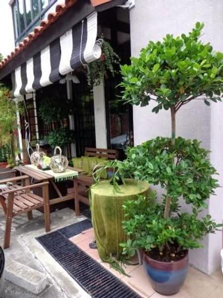 381 Pasir Panjang Road, 381 Pasir Panjang Road, Buona Vista / West Coast / Clementi New Town, 2 Bedrooms, 700 sqft, Apartment For Rent, by Ken Goh, 500277047 - PropertyGuru.com.sg