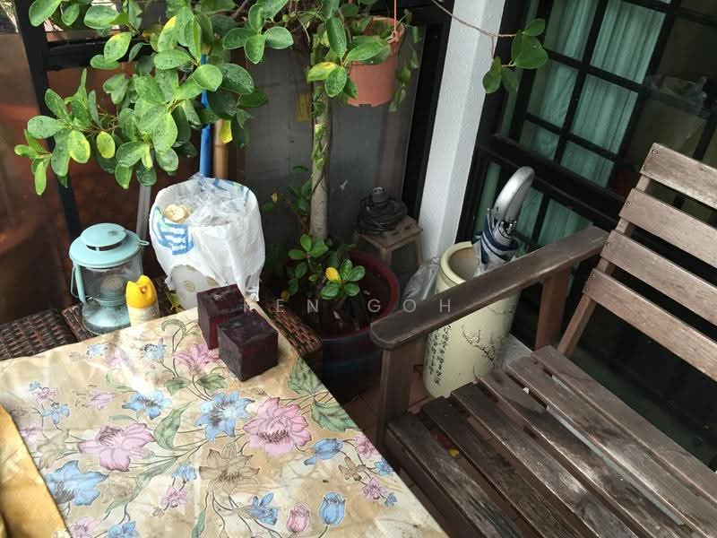 381 Pasir Panjang Road, 381 Pasir Panjang Road, Buona Vista / West Coast / Clementi New Town, 2 Bedrooms, 700 sqft, Apartment For Rent, by Ken Goh, 500277047 - PropertyGuru.com.sg