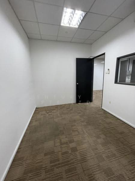 Zervex, 8 Ubi Road 2, Eunos / Geylang / Paya Lebar, 1,130 sqft, Light Industrial (B1) For Sale, by Philip See, 500277067 - Interior - CommercialGuru.com.sg
