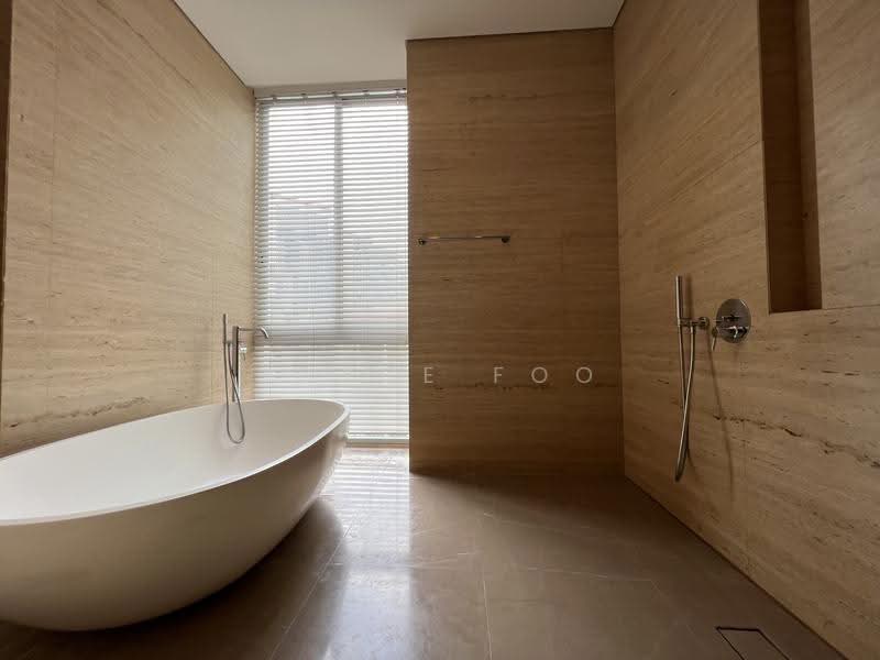 8 Rodyk, 8 Rodyk Street, Orchard / River Valley, 3 Bedrooms, 3,294 sqft, Condominium For Rent, by Joyce Foo, 500277085 - Bathroom - PropertyGuru.com.sg