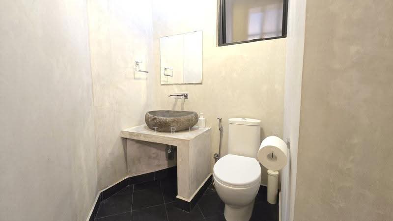 Dover Parkview, 30 Dover Rise, Buona Vista / West Coast / Clementi New Town, 1 Bedroom, 1,238 sqft, Condominium For Sale, by Beatrice Ng, 500277102 - Bathroom - PropertyGuru.com.sg