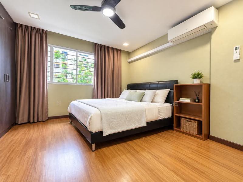 190 Bishan Street 13, 190 Bishan Street 13, Ang Mo Kio / Bishan / Thomson, 3 Bedrooms, 1,302 sqft, HDB Flat For Sale, by Nisi Lee 李宜禧, 500277115 - Bedroom - PropertyGuru.com.sg