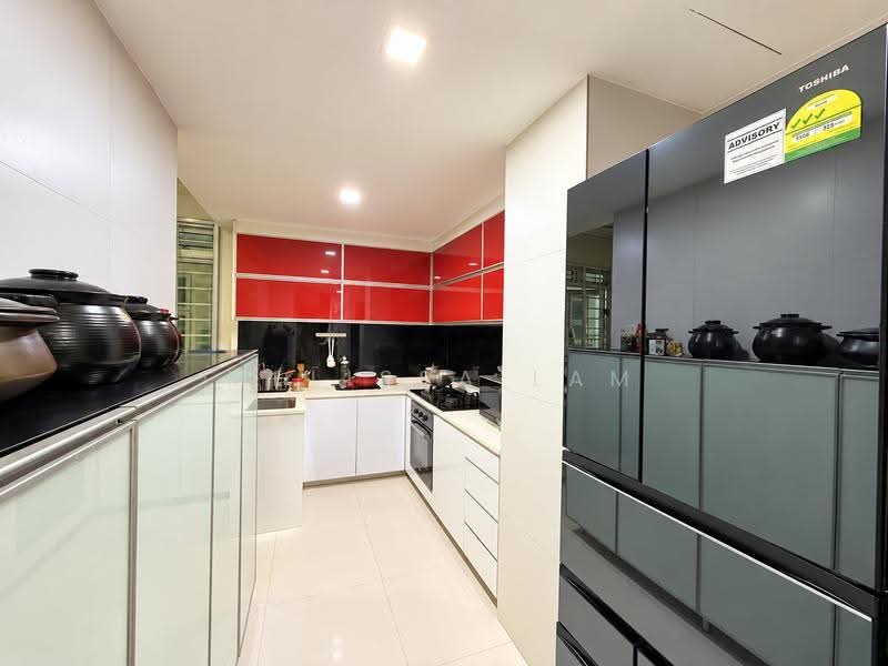 The Floravale, 224 Westwood Avenue, Boon Lay / Jurong / Tuas, 3 Bedrooms, 1,292 sqft, Condominium For Sale, by Melissa Lam, 500277130 - Kitchen - PropertyGuru.com.sg