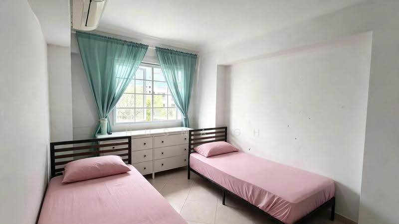 501A Wellington Circle, 501A Wellington Circle, Sembawang / Yishun, Room Rental, 135 sqft, HDB Flat For Rent, by Husna Gh, 500277131 - Bedroom - PropertyGuru.com.sg
